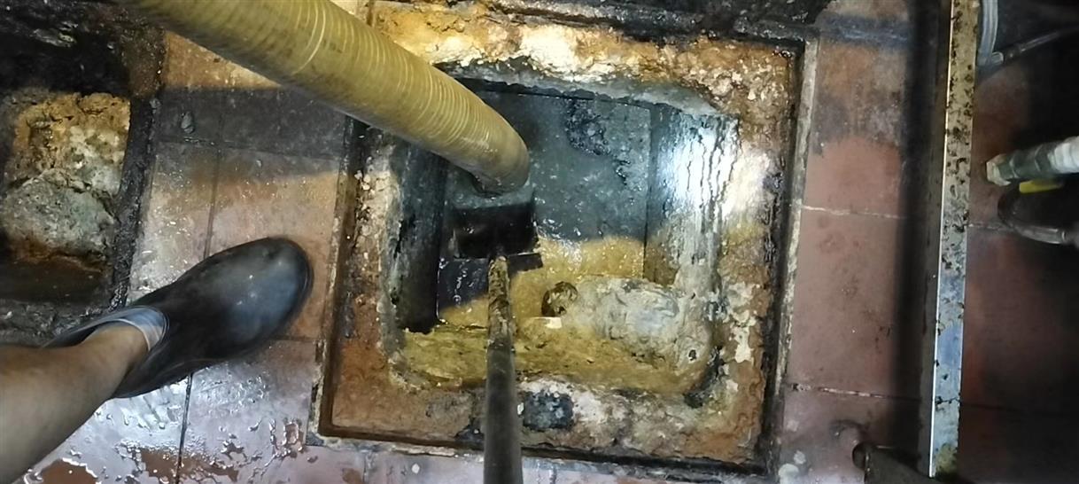 太谷污水池清理一般都有毒气，怎么预防中毒呢？